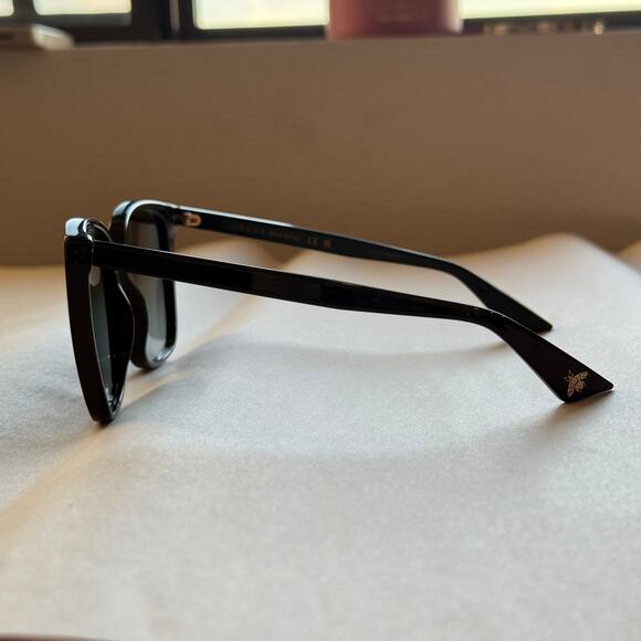 Gucci Black Gold Gradient Oversized Sunglasses GGO022S main image 6